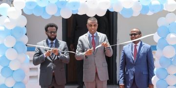 Ra’iisul Wasaare Xamsa Cabdi Barre oo Daahfuray Xarunta Qaran ee Amniga Saaybarka (SOMCIRT), Kuna Adkeeyay Ilaalinta Isgaarsiinta iyo Horumarinta Tiknoolojiyadda Dalka